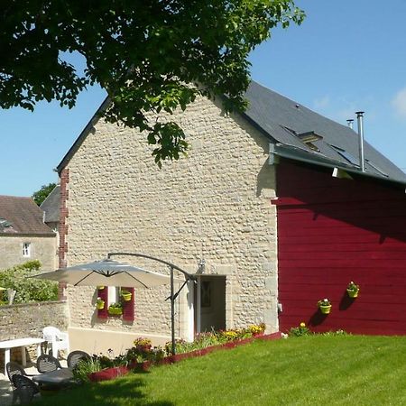 Gite De La Cour Vautier Mandeville-en-Bessin Eksteriør billede