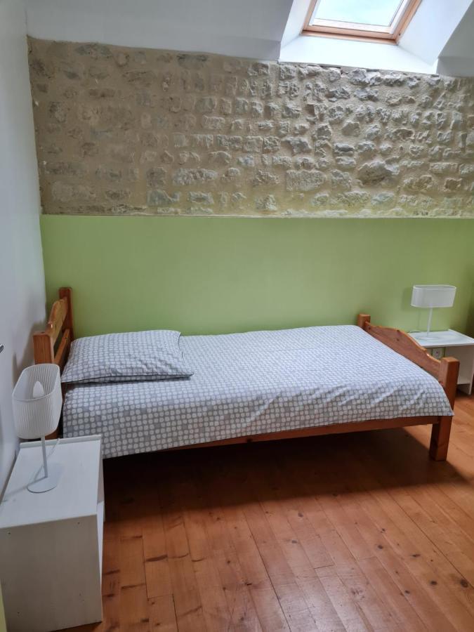 Gite De La Cour Vautier Mandeville-en-Bessin Eksteriør billede