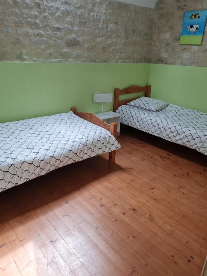 Gite De La Cour Vautier Mandeville-en-Bessin Eksteriør billede