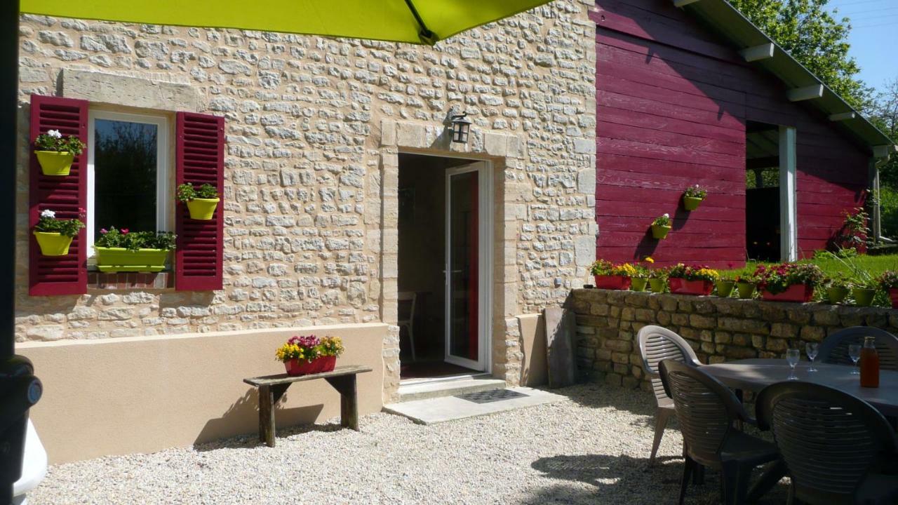 Gite De La Cour Vautier Mandeville-en-Bessin Eksteriør billede